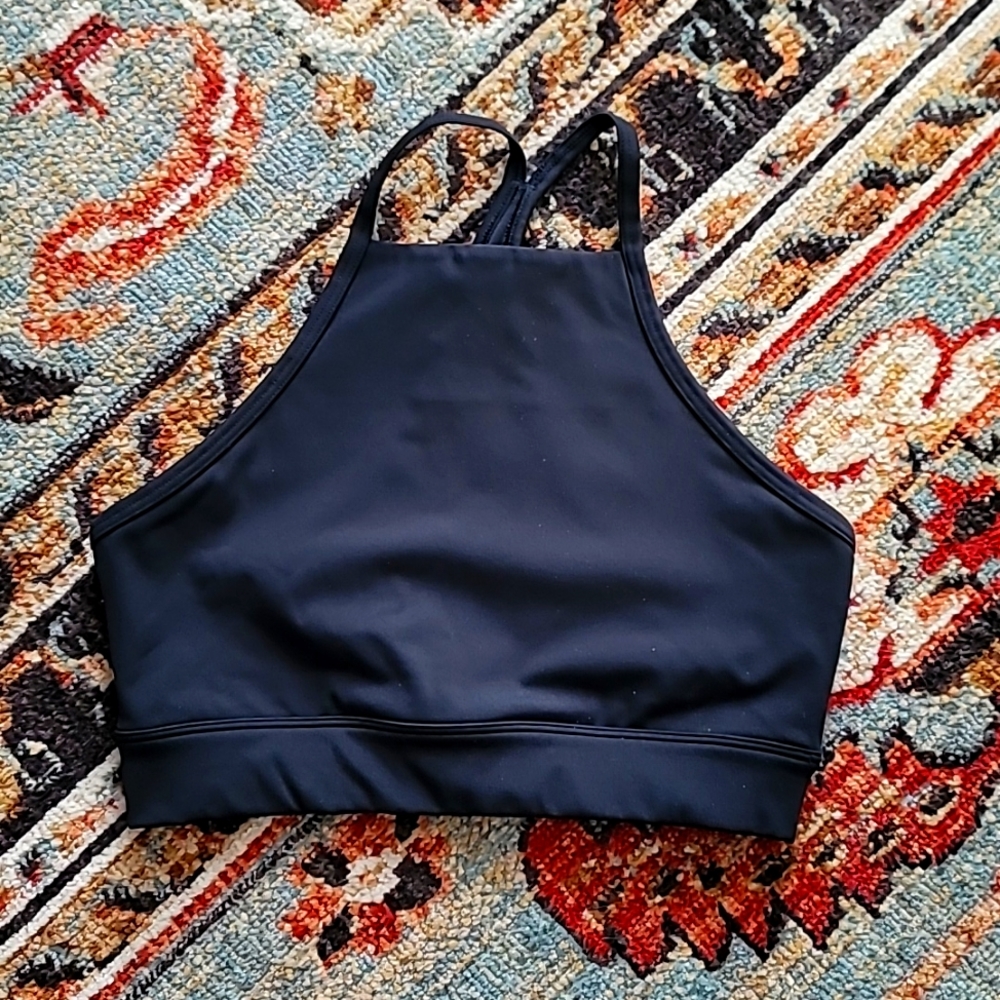 Gilly Hicks Sports Bra